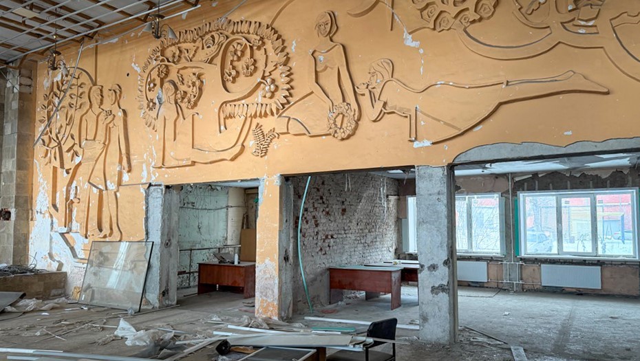 В Мариуполе силами Петербурга восстановят Центральный ЗАГС