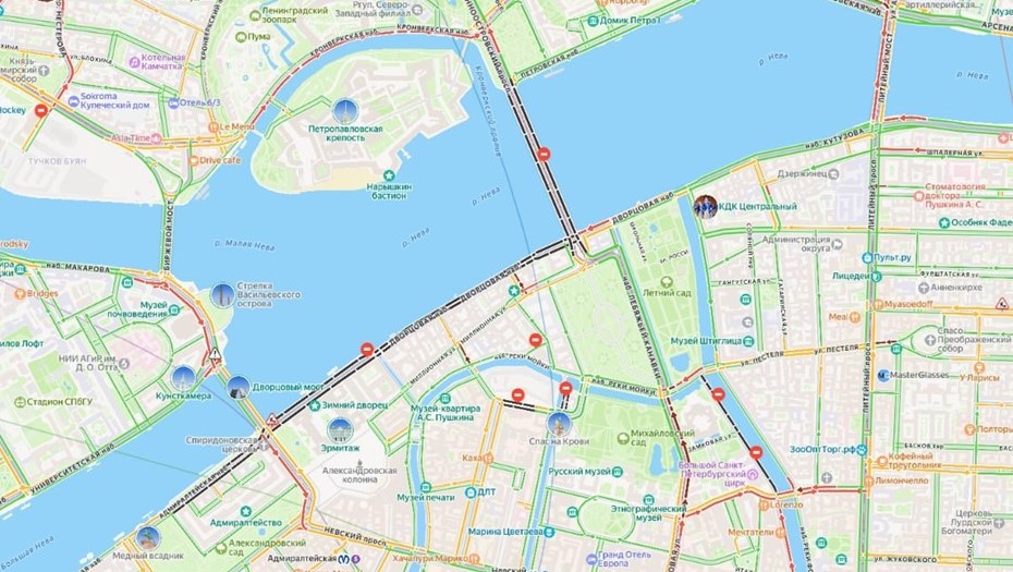 Закрытые для проезда Троицкий мост и Дворцовая набережная 26 января Закрытые для проезда Троицкий мост и Дворцовая набережная 26 января