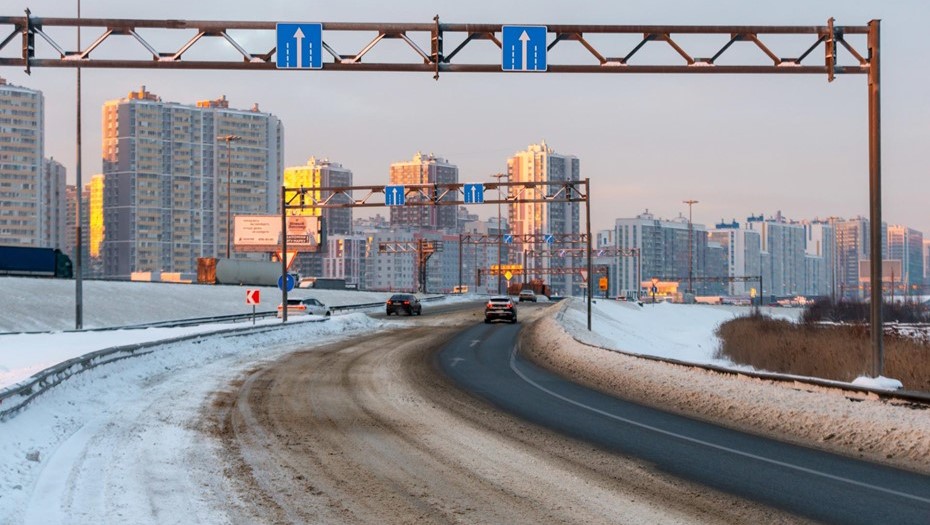 В Петербурге из-за закрытого КАД на юго-востоке опаздывают автобусы 