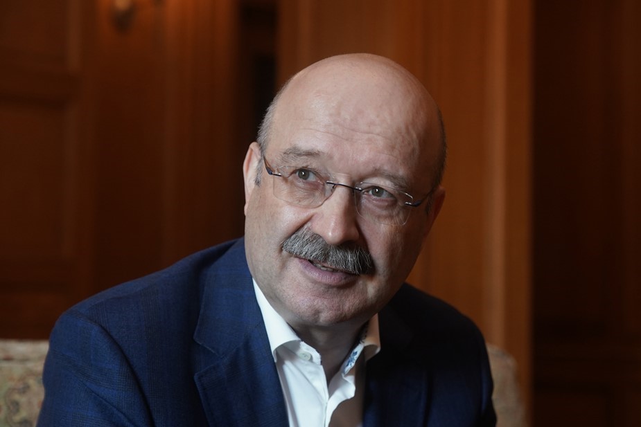 экс-глава банка "Открытие", министр финансов РФ в 1997-1999годах экс-глава банка "Открытие", министр финансов РФ в 1997-1999годах