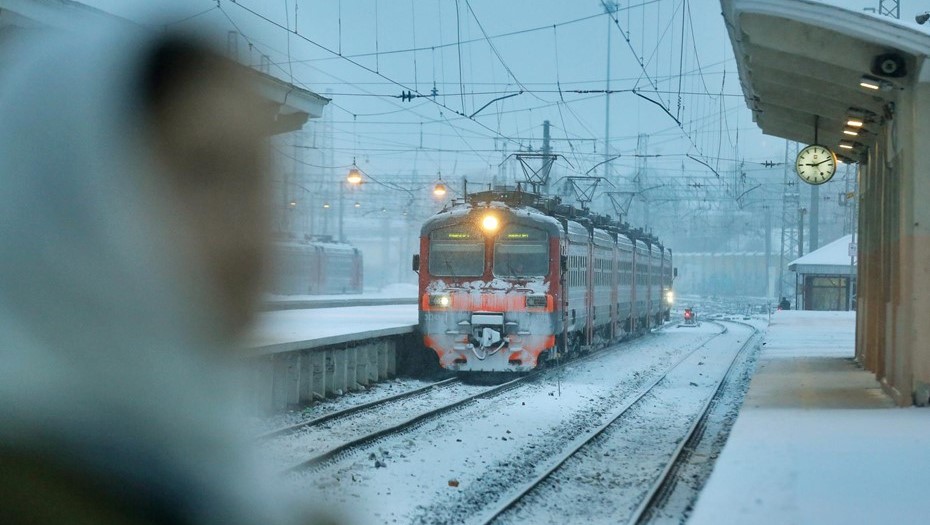 В Петербурге скорректировали расписание автобусов под электрички 