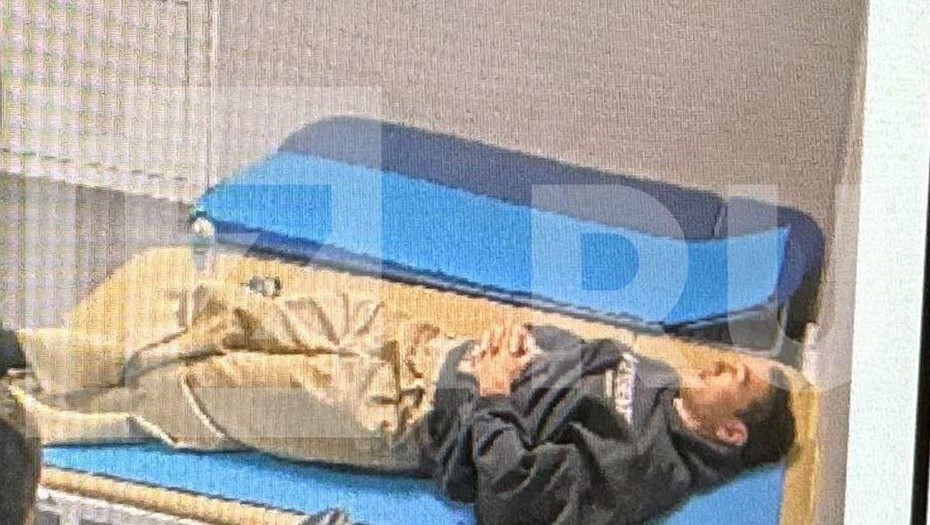 Комика Нурлана Сабурова принудительно выдворят в Дубай