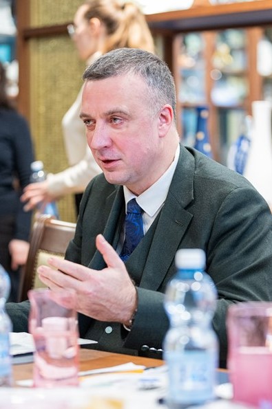 Генеральный директор ЕИРЦ СПб Денис Шабарин 
