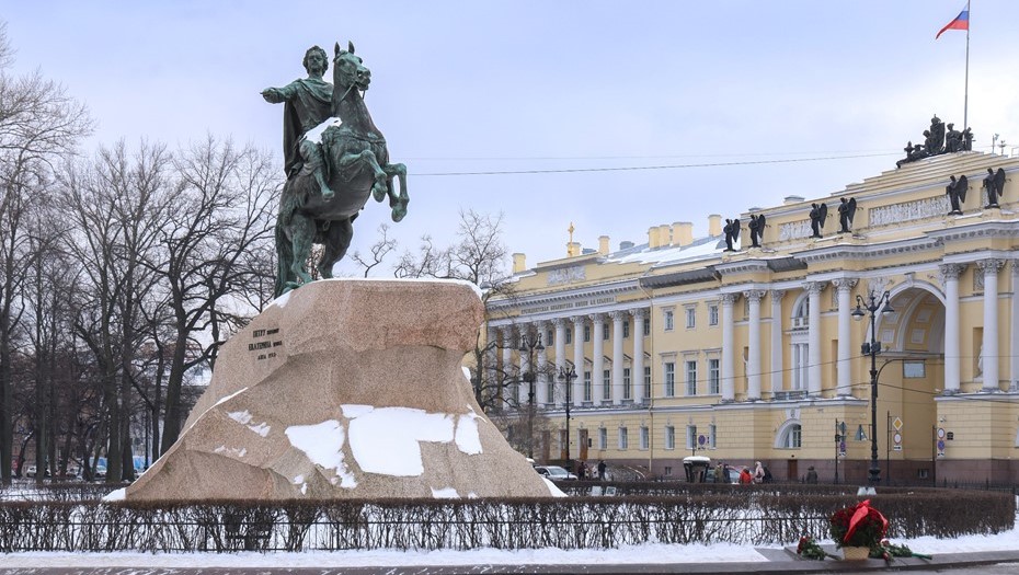 В Петербурге 8 февраля вспоминают основателя города