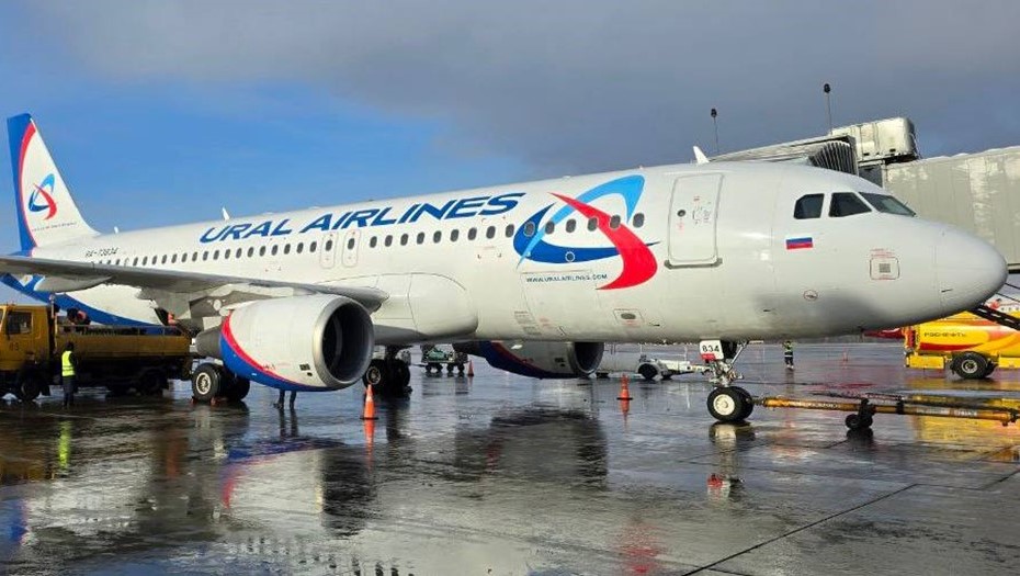 Пассажиры вернувшегося рейса Петербург - Калининград вылетели резервным бортом