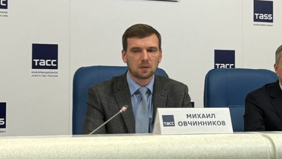 Михаил Овчинников на пресс-конференции