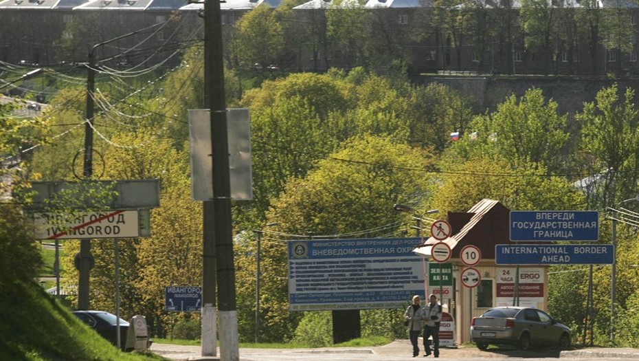 Ивангород. Граница с Эстонией.