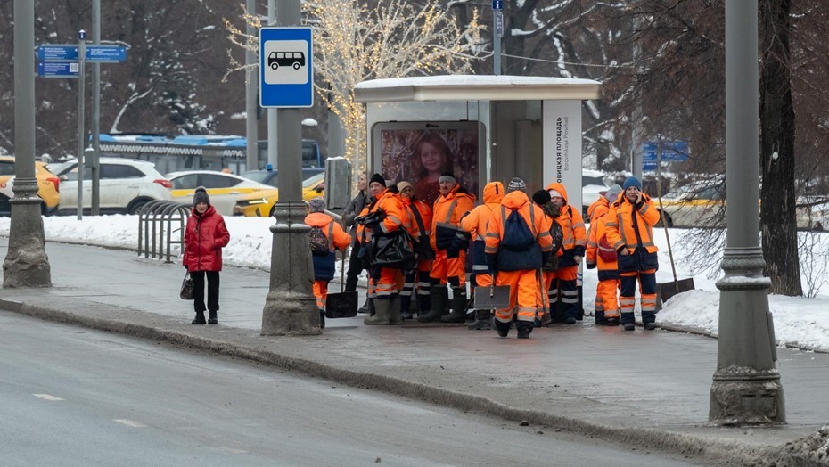 Остановки в Петербурге, жанр