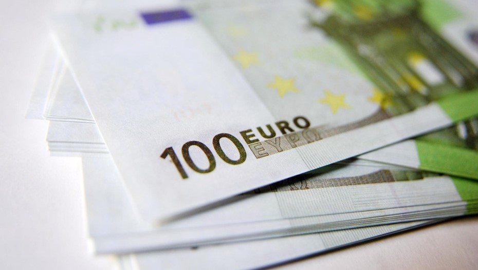 Финн забыл в библиотечной книге 20 купюр по 100 евро.