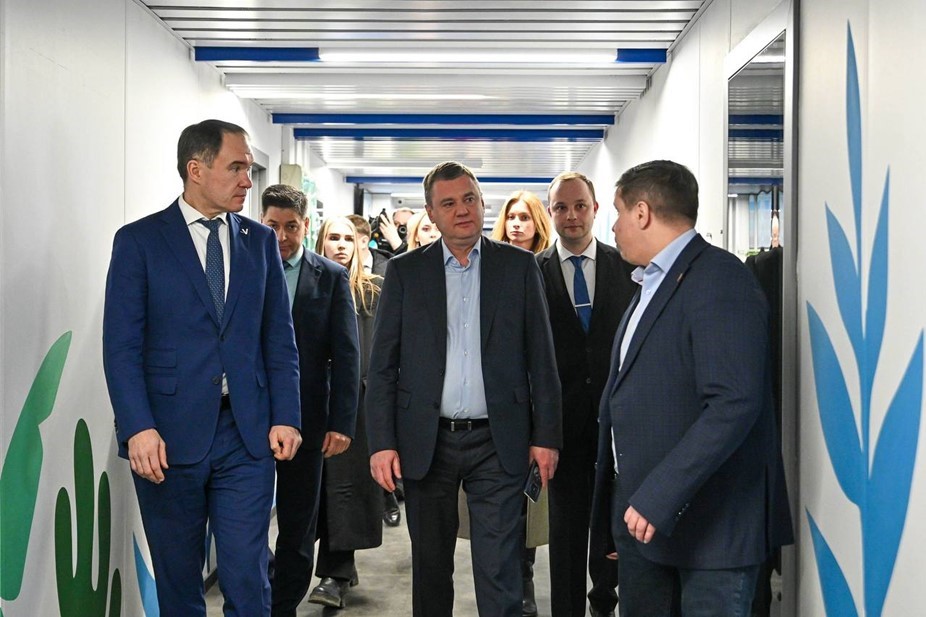 Вице-губернатор Кирилл Поляков 18 февраля посетил новую площадку "Технопарка Санкт-Петербурга" Вице-губернатор Кирилл Поляков 18 февраля посетил новую площадку "Технопарка Санкт-Петербурга"