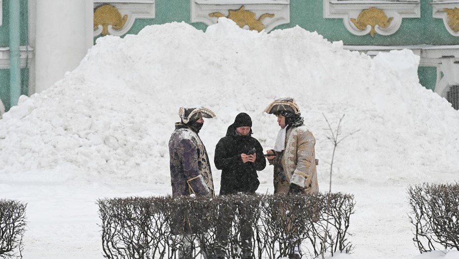 Снегопад в Петербурге. Эрмитаж