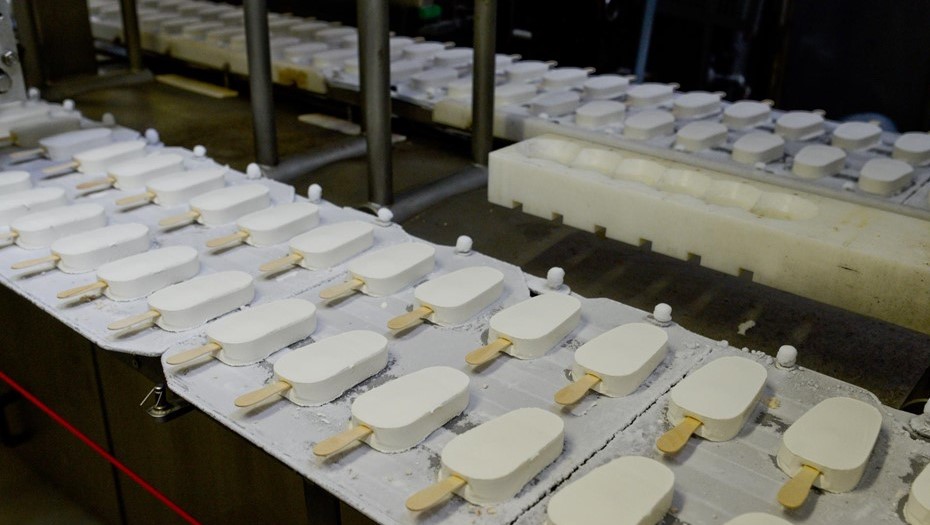 Производство мороженого.