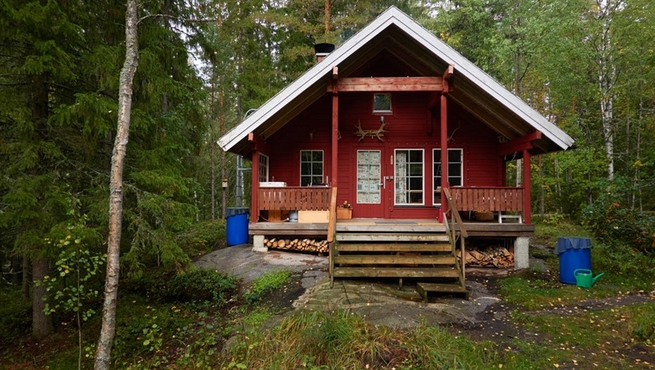 Традиционный загородный дом в Финляндии.