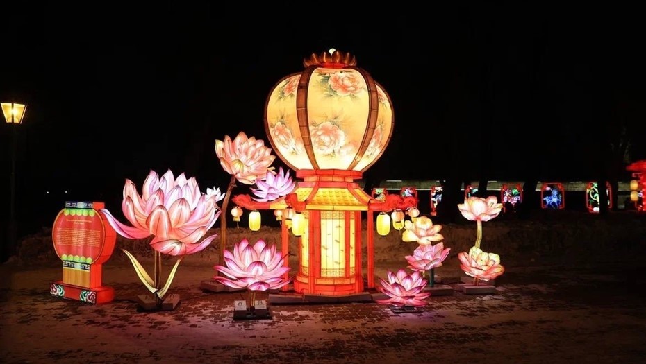 В честь Китайского Нового года в Петербурге проходит выставка традиционных фонарей из КНР