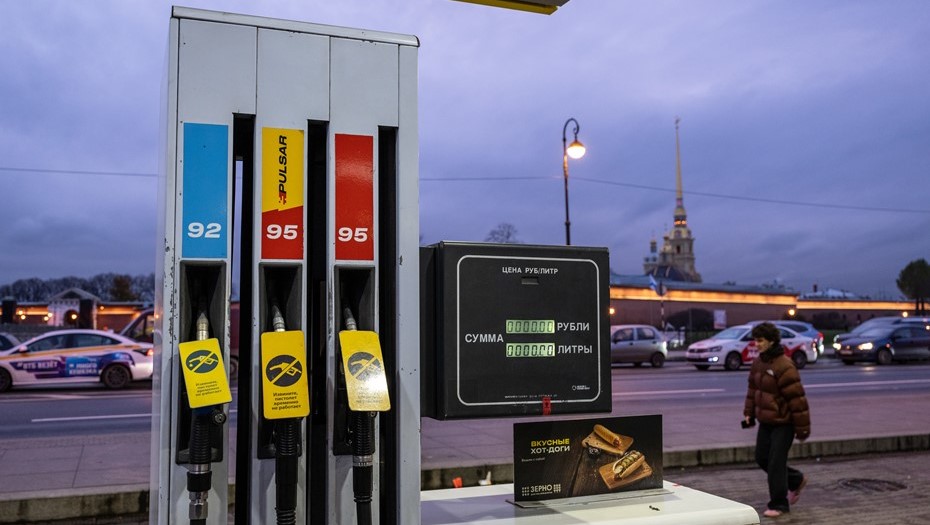 В Кремле уверены, что правительство и ФАС не допустят увеличения стоимости топлива на заправках