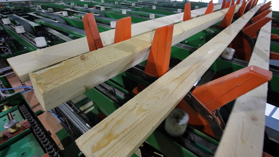 Производство пиломатериалов.