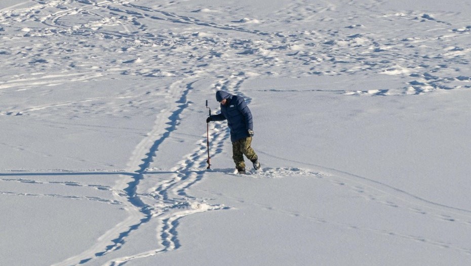 Российские пограничники задержали незаконно пересёкшего границу латвийского рыбака Российские пограничники задержали незаконно пересёкшего границу латвийского рыбака