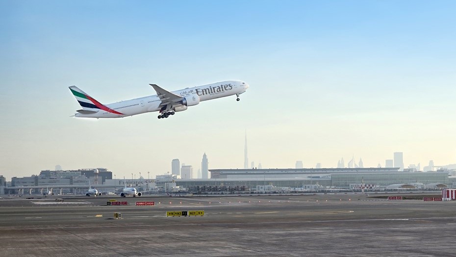 Из ОАЭ и Омана на 8 марта вывезут около 8 тыс. российских туристов