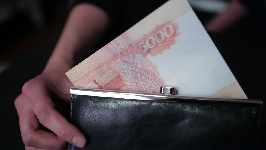 54% вкладов россияне открывают сроком на три месяца