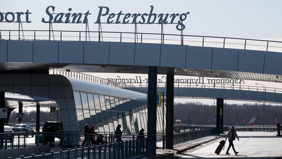 В Пулково задерживаются рейсы на вылет в Москву и южные регионы