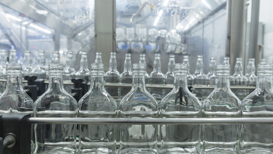 Запуск линии по розливу гречишного виски "Крутояр" петербургской Ladogi