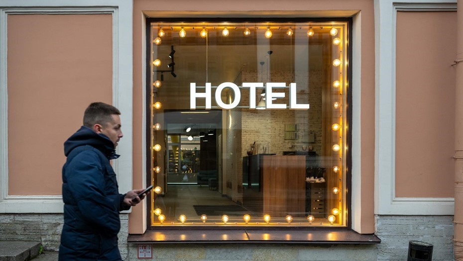 Средняя стоимость одной ночи в отелях Петербурга за зиму достигла 5 тыс. рублей