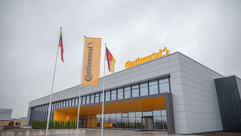 Завод немецкой Continental (сейчас Aumovio) в Каунасе, Литва.
