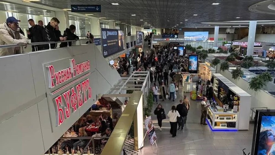 Обстановка в аэропорту Пулково 22 марта 2026 года Обстановка в аэропорту Пулково 22 марта 2026 года