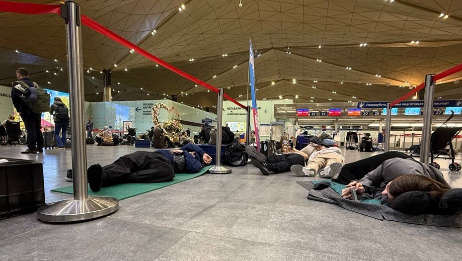 Обстановка в аэропорту Пулково в ночь с 22 на 23 марта 2026 года 