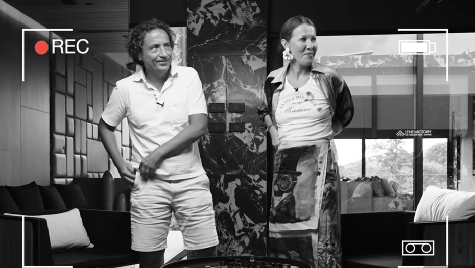 Основатель сети "Связной", экс-миллиардер Максим Ноготков во время интервью телеведущей Ксении Собчак, март 2026 года.