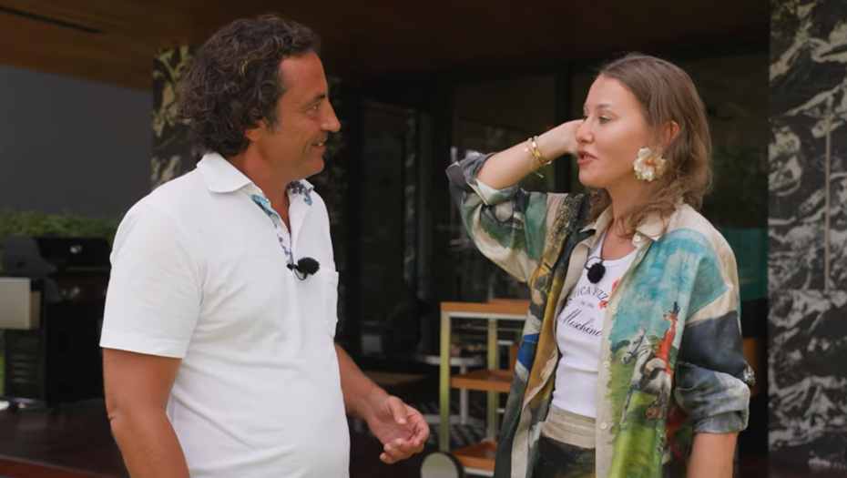 Основатель сети "Связной", экс-миллиардер Максим Ноготков во время интервью телеведущей Ксении Собчак, март 2026 года.