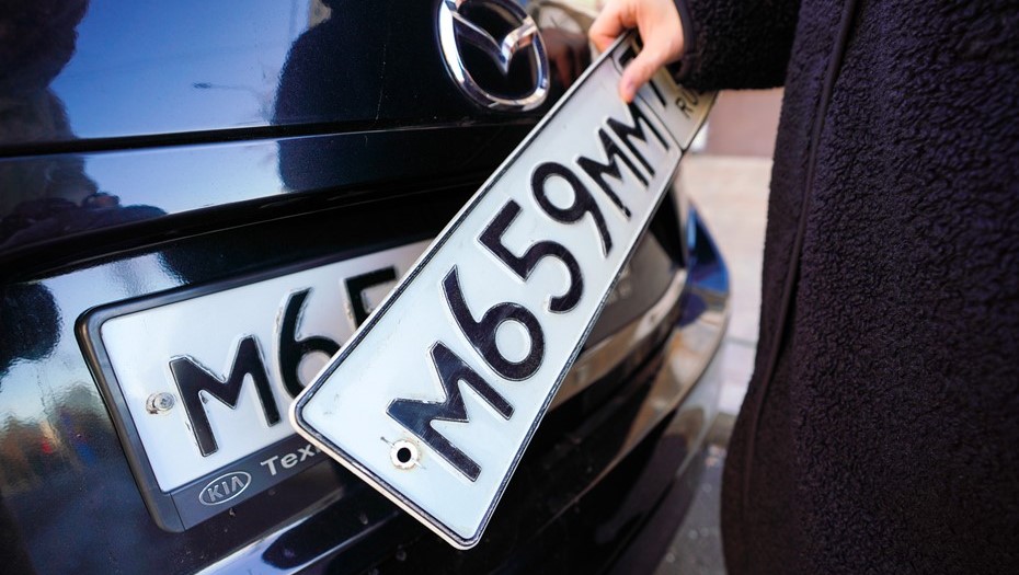 Возможность официальной покупки номеров может частично решить проблему с коррупцией 