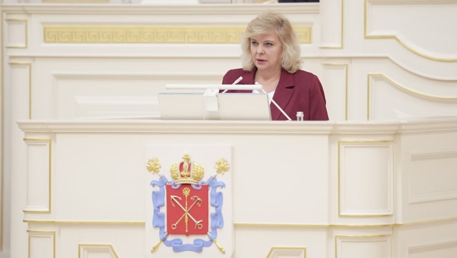 Уполномоченный по правам человека в Петербурга Светлана Агапитова в Законодательном собрании. Уполномоченный по правам человека в Петербурга Светлана Агапитова в Законодательном собрании.