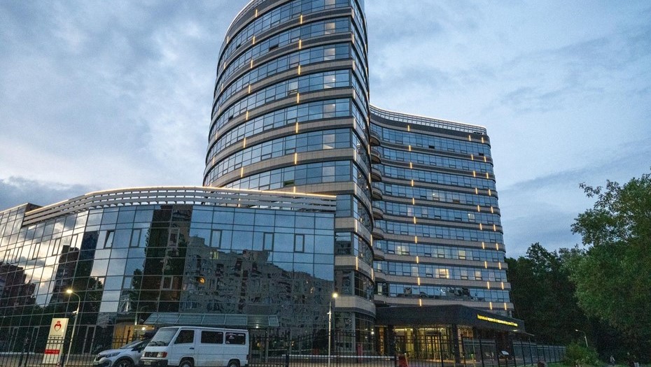 ФГБУ "НМИЦ им. В. А. Алмазова" на Коломяжском проспект