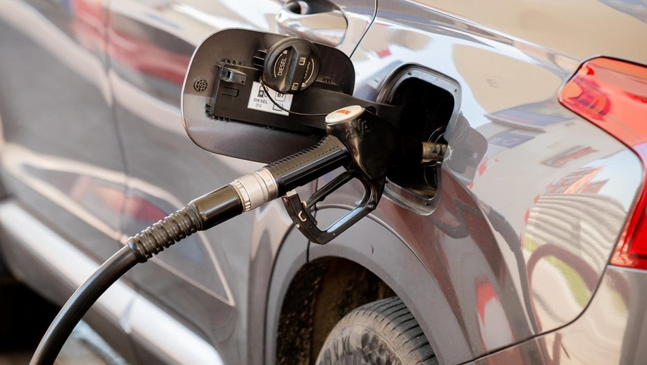 Работа АЗС.