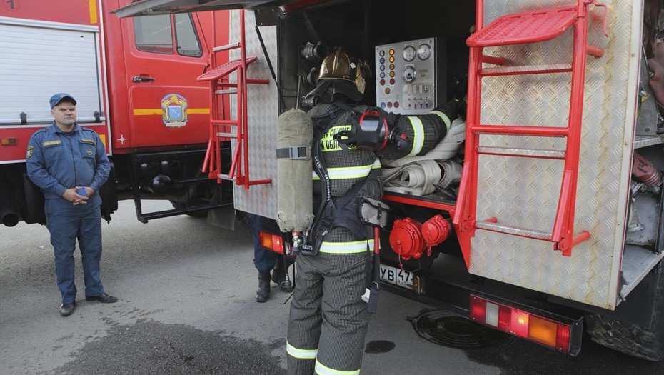 Учения МЧС на судостроительном заводе "Пелла"