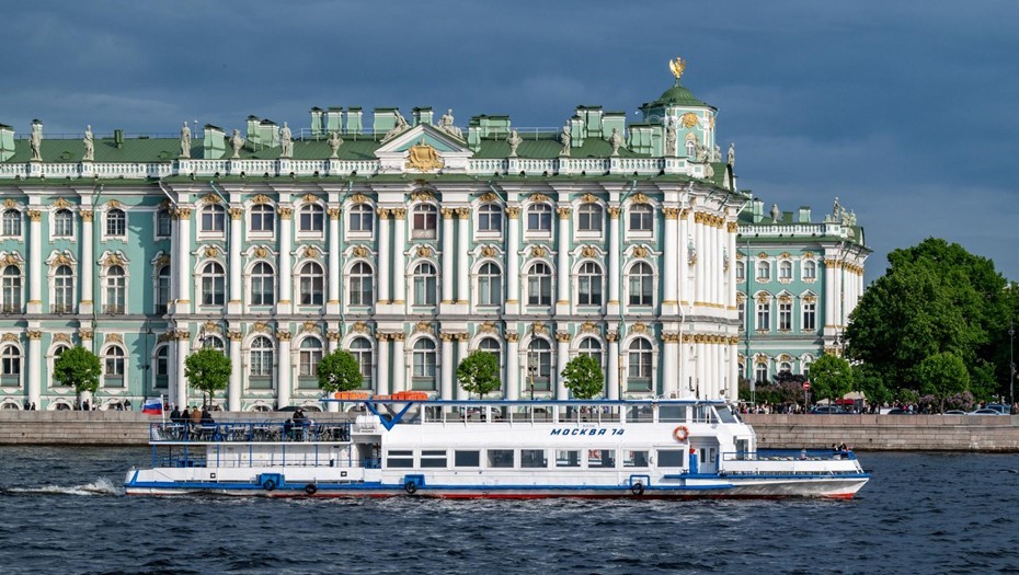 Комтранс Петербурга планирует официально открыть навигацию с 13 апреля Комтранс Петербурга планирует официально открыть навигацию с 13 апреля