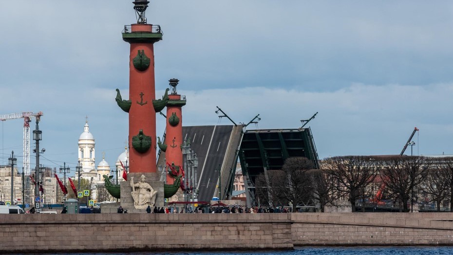 Биржевой мост