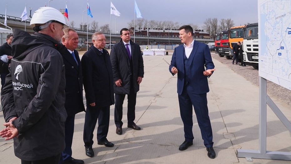 Строительство широтной магистрали скоростного движения. 