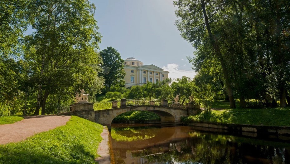 Павловский дворец 