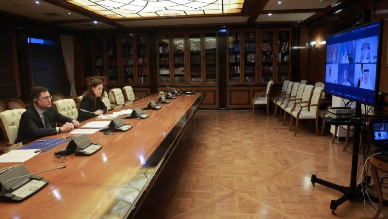 Александр Новак на заседании ОПЕК+ по добыче нефти 5 апреля