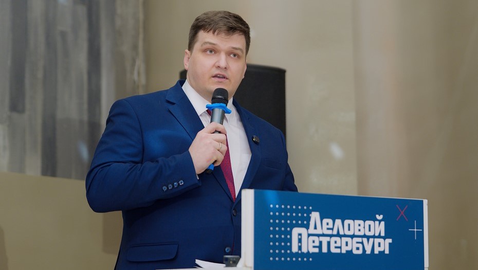 генеральный директор группы компании MY ORT, координатор местного Петроградского отделения ЛДПР, аспирант кафедры международной экономики РАНХиГС Артём Зверев