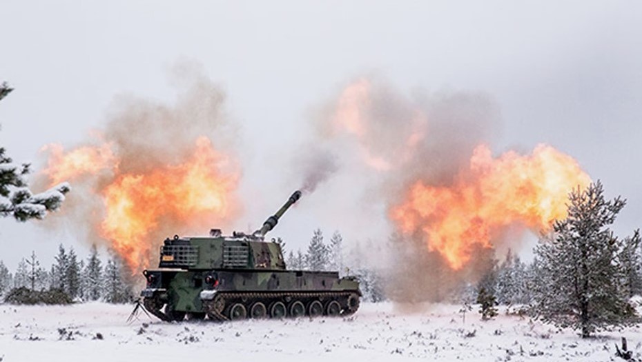 Южнокорейская 155-мм самоходно-артиллерийская установка K9.