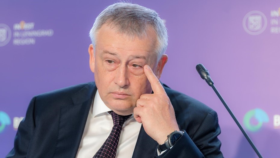 Губернатор Ленобласти Дрозденко вошёл в тройку самых цитируемых глав регионов в марте Губернатор Ленобласти Дрозденко вошёл в тройку самых цитируемых глав регионов в марте