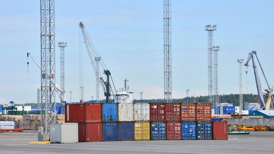 Морской торговый порт (МТП) Усть-Луга.