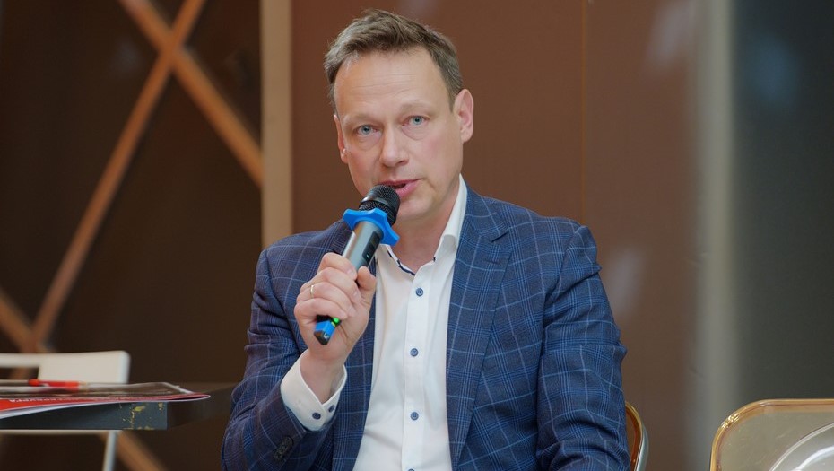 Андрей Амосов, старший директор, руководитель офиса CMWP в Санкт-Петербурге Андрей Амосов, старший директор, руководитель офиса CMWP в Санкт-Петербурге