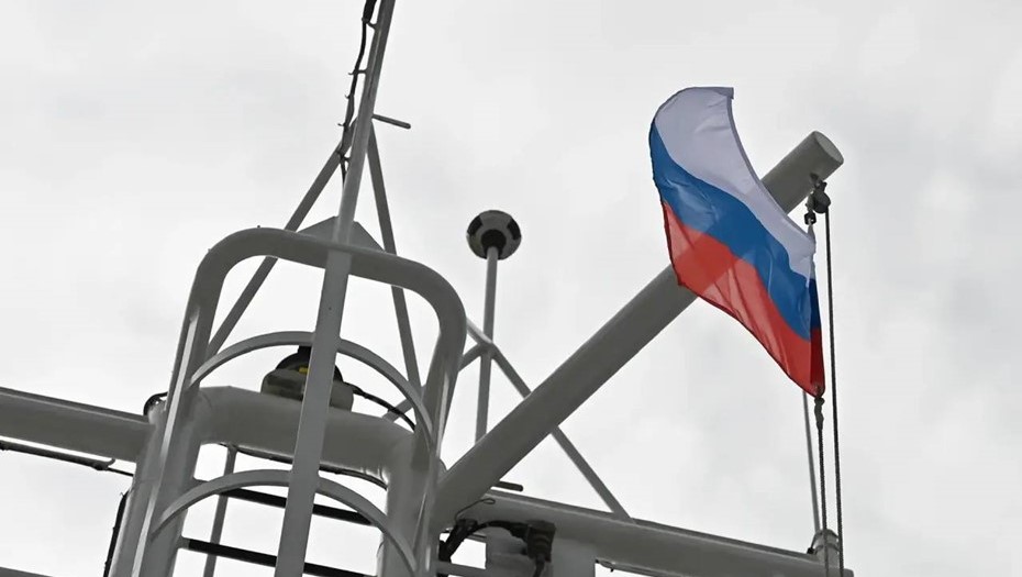 На "Адмиралтейской верфи" подняли флаг на пятом траулере проекта СТ-192 "Капитан Юнак" На "Адмиралтейской верфи" подняли флаг на пятом траулере проекта СТ-192 "Капитан Юнак"