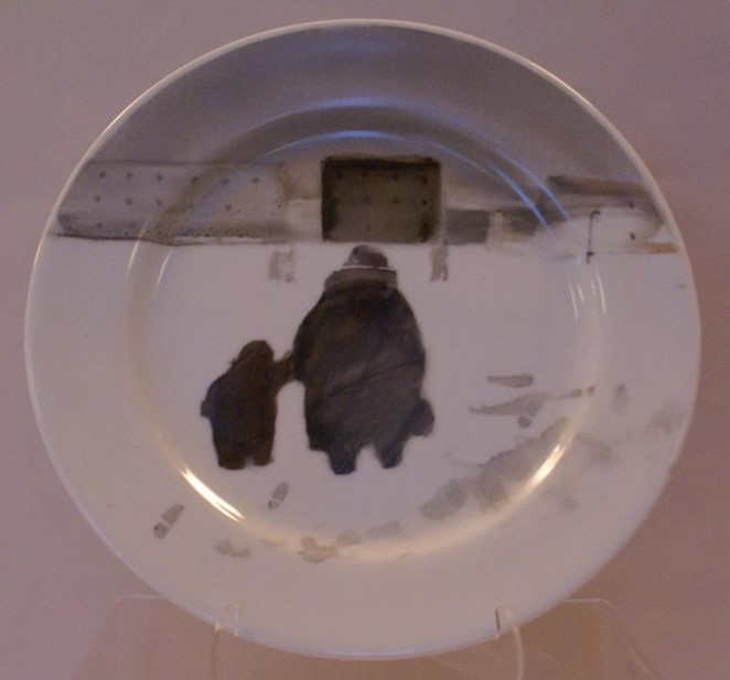 Шинкарев В.Н. (Автор росписи). Тарелка "В детский сад". Фарфор, роспись надглазурная полихромная.