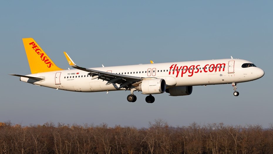 Рейс Петербург - Стамбул экстренно сел в аэропорту Бухареста 20 марта