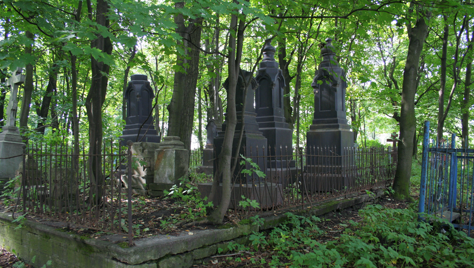 Громовское кладбище
